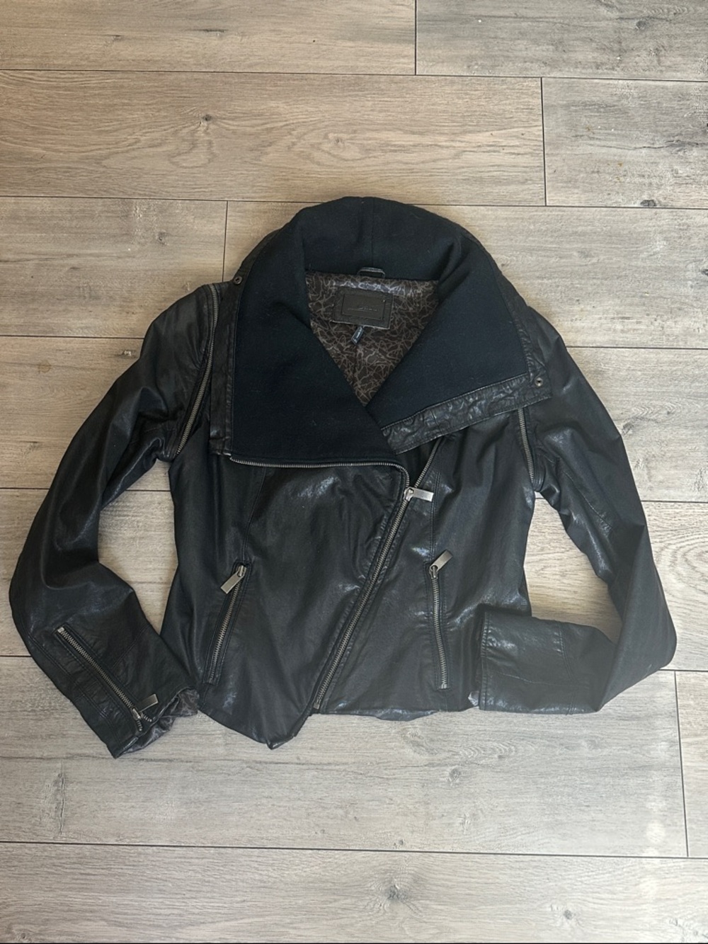 Womens Black 2-in-1 Leather Moto Jacket with Oversized Collar